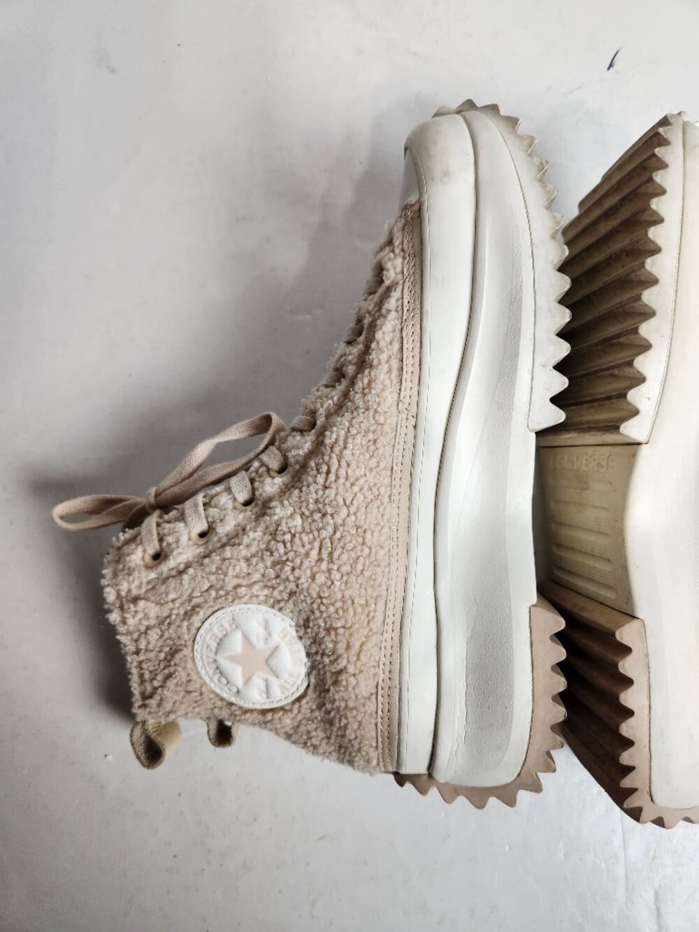 Converse Run Star Hike High-top Sherpa Tan White Women's 8.5 Men's 7.0 - Picture 4 of 10